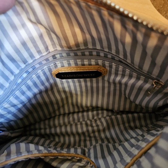 Mustard Purse - Picture 2 of 4